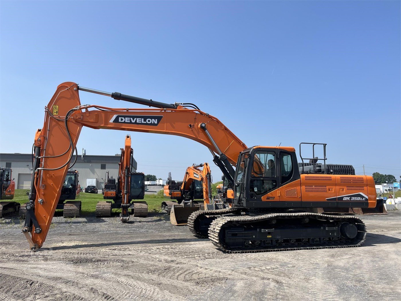 New DEVELON DX350LC-7 Tracked Excavator