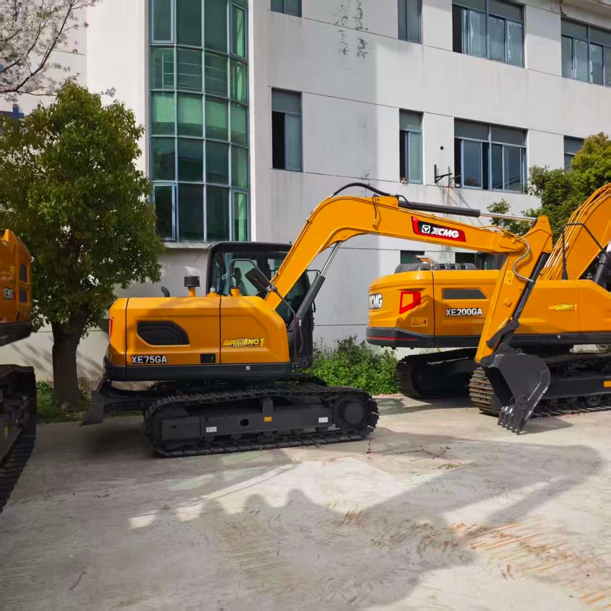 New XCMG XE75GA Mini Excavator