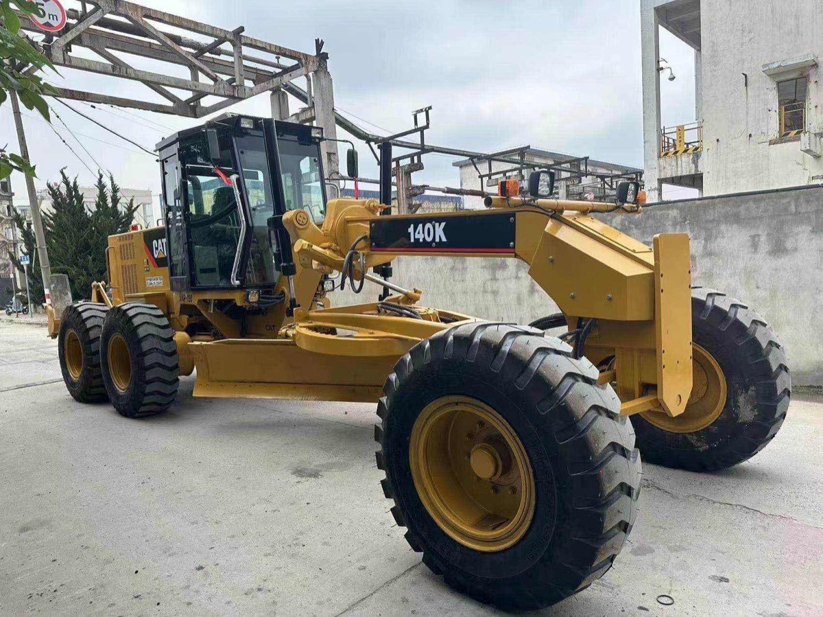 Used Caterpillar 140K Motor Grader