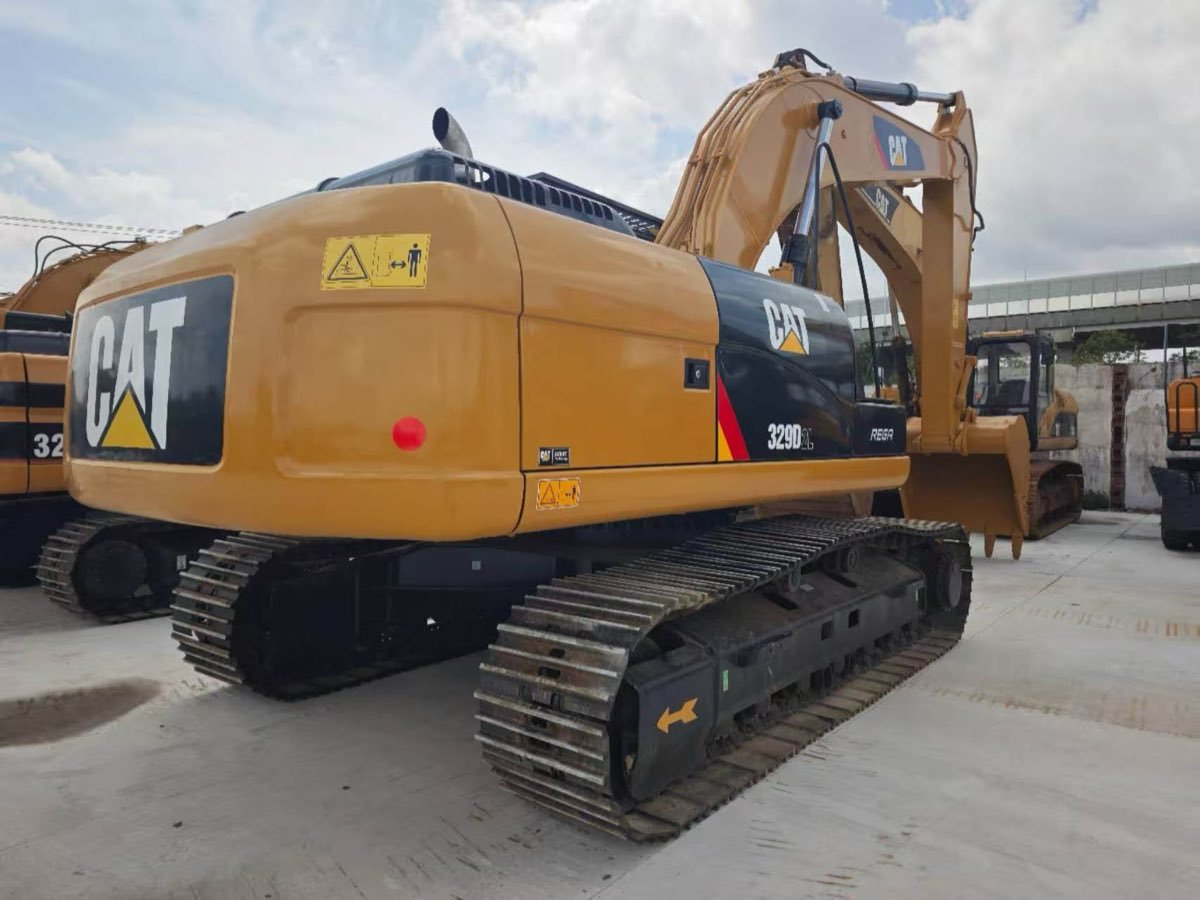 Used Caterpillar 329D2L Tracked Excavator photo 3