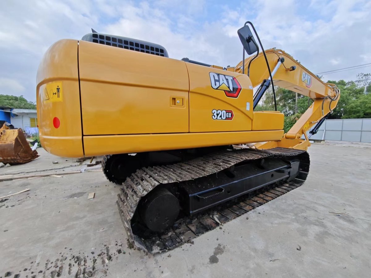Used Caterpillar CAT 320GX-tracked-excavator photo 4