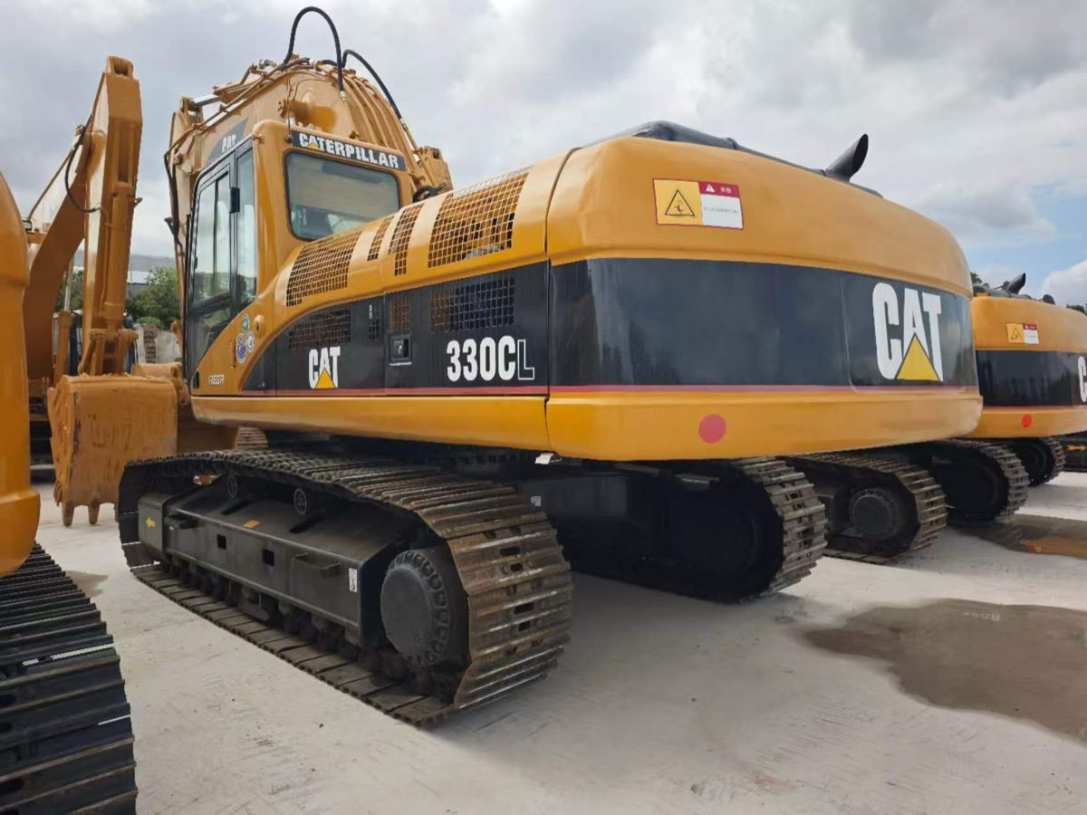Used Caterpillar CAT 330CL Tracked Excavator