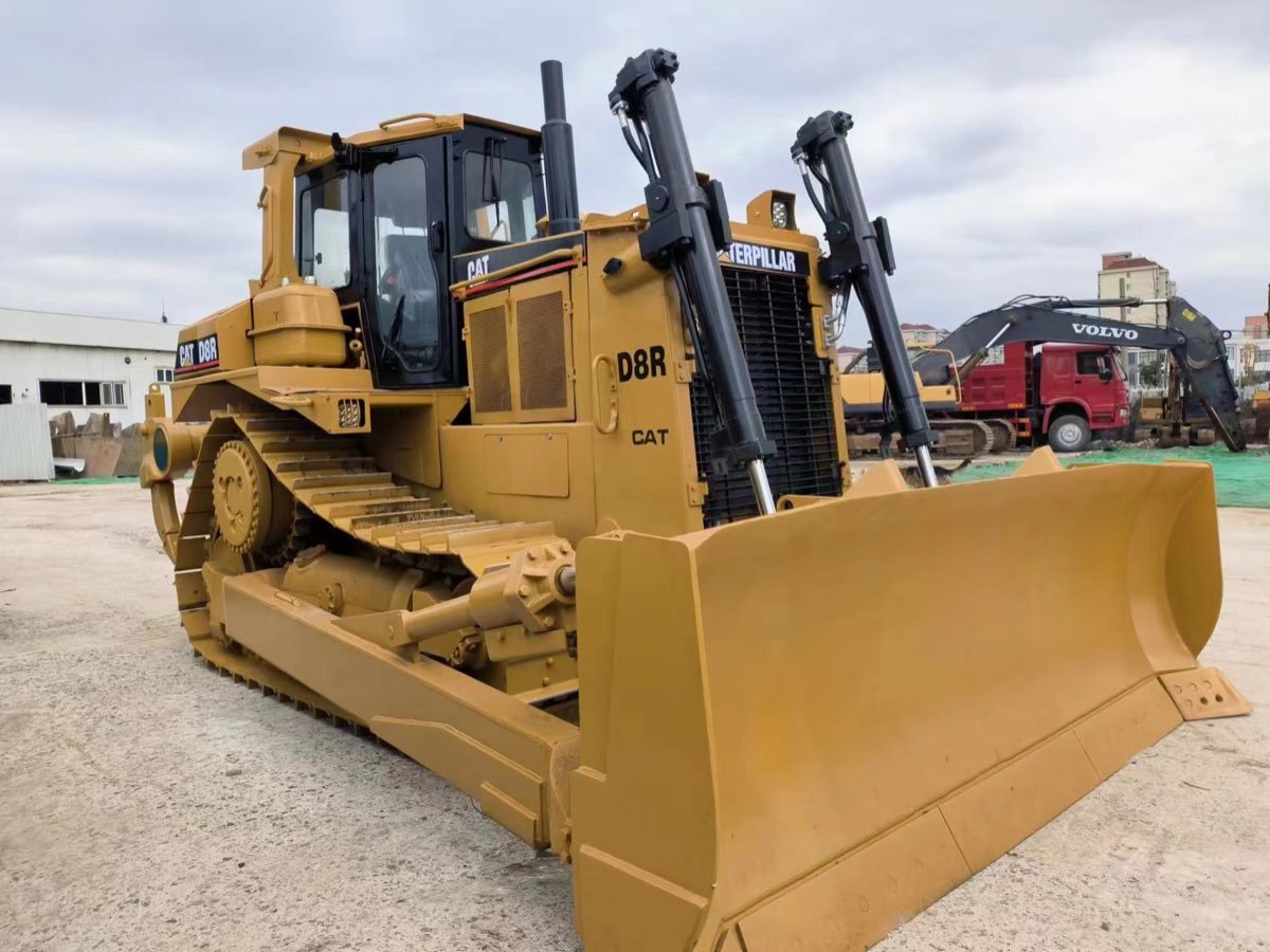 Used Caterpillar D8R Bulldozer