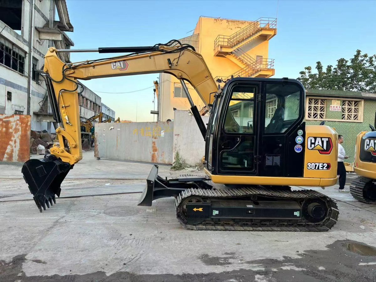 Used Caterpillar Stock 307 Tracked Excavator photo 2