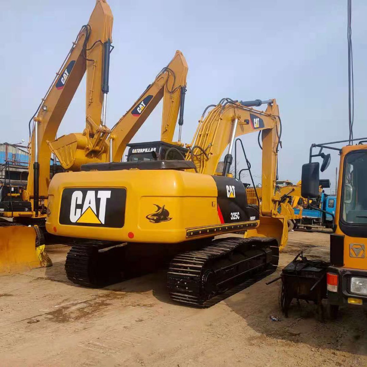 Used Caterpillar 325C Tracked Excavator