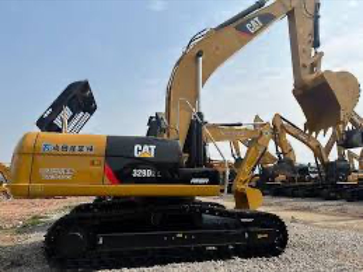 Used Caterpillar 329D Tracked Excavator