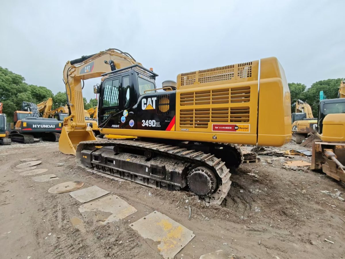 Used Caterpillar 349D Tracked Excavator