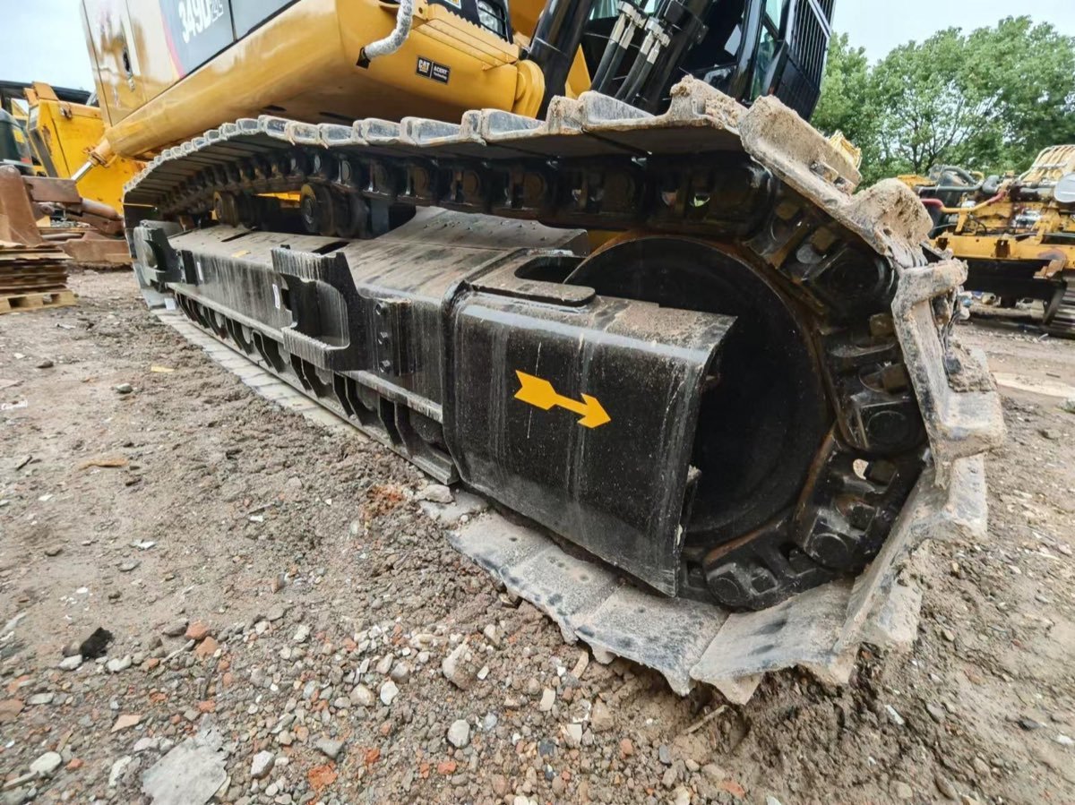 Used Caterpillar Stock 349 Tracked Excavator photo 3