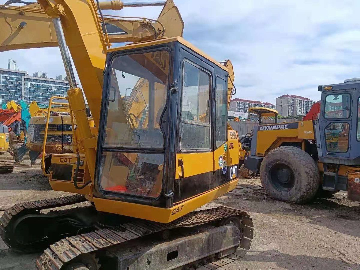 Used Caterpillar Stock 70 Tracked Excavator photo 3