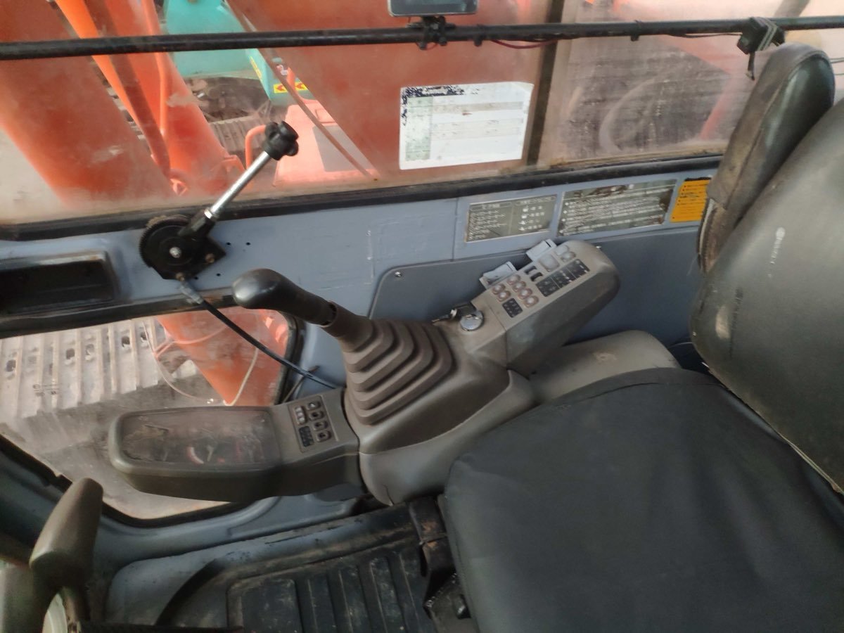 Used Hitachi EX120-2 Tracked Excavator