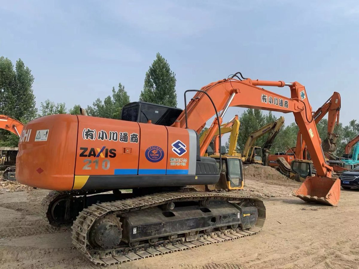 Used Hitachi ZAXIS-210G Tracked Excavator