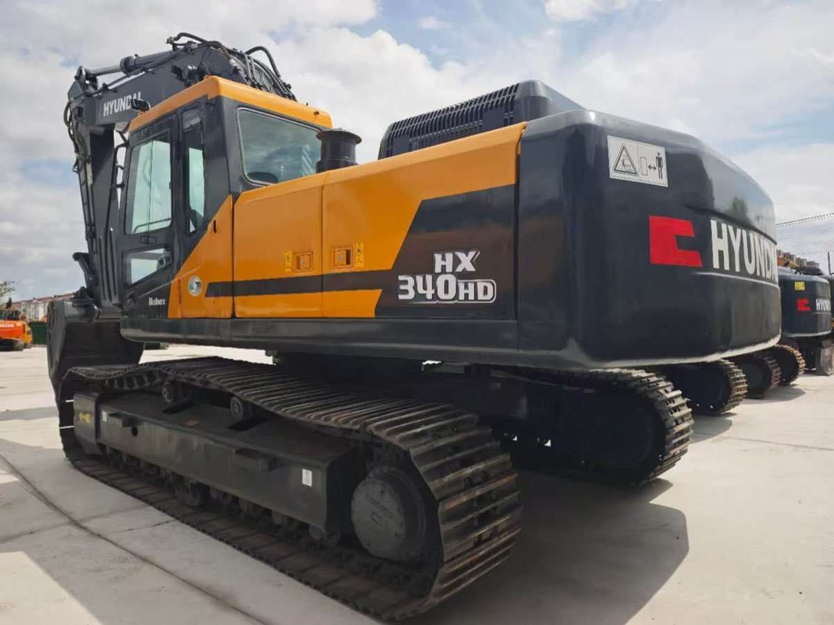 Used Hyundai HX340HD Tracked Excavator