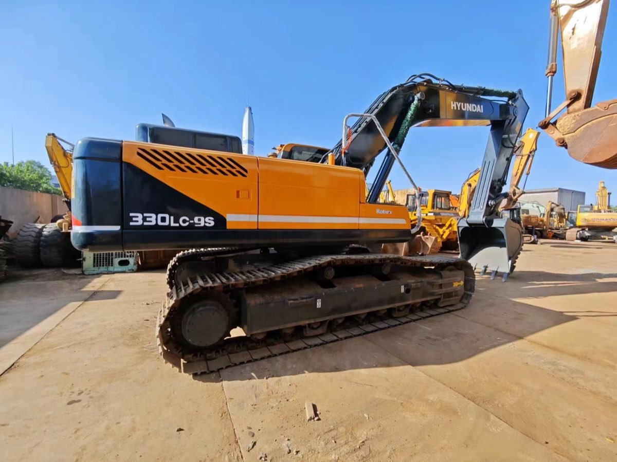 Used Hyundai 330 Tracked Excavator