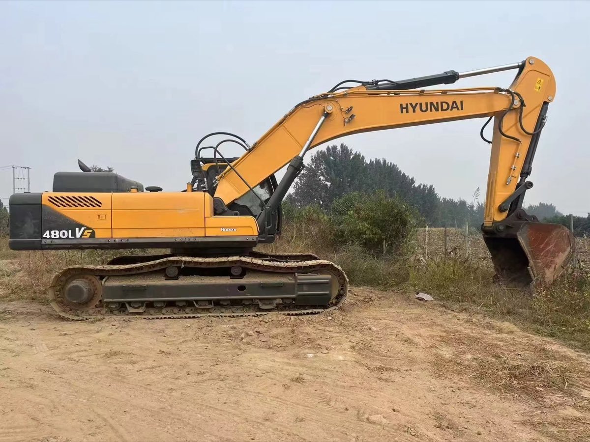Used Hyundai 480 Tracked Excavator