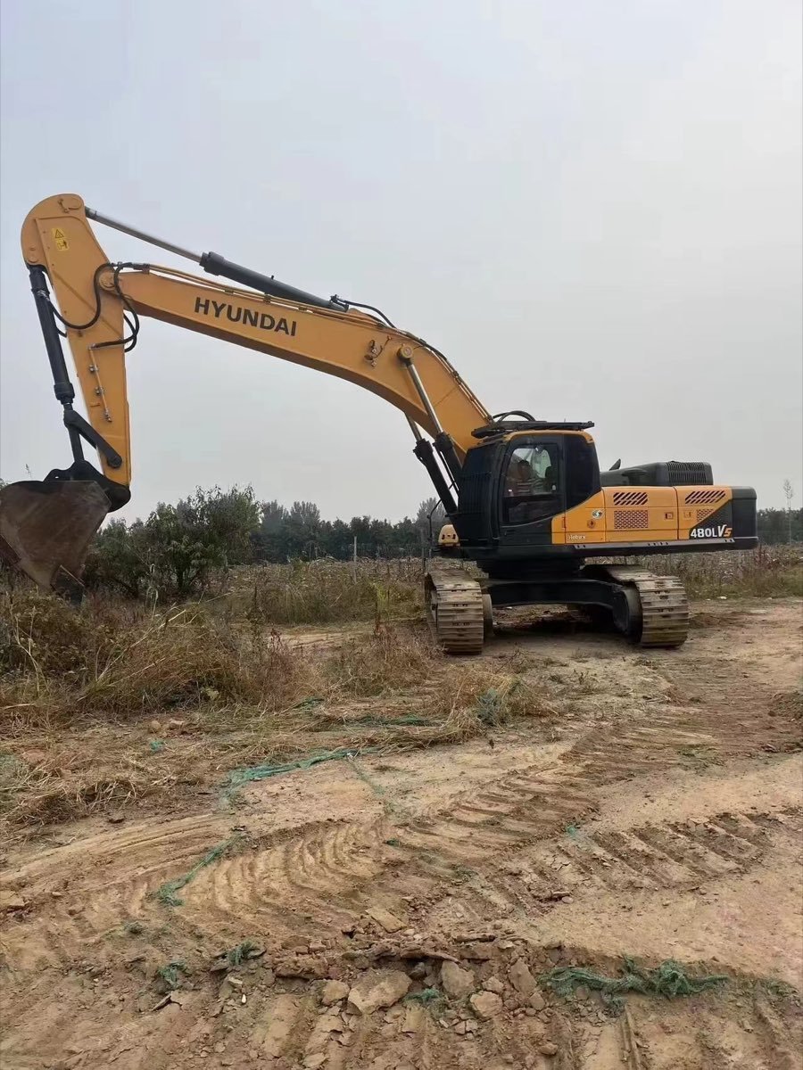 Used Hyundai Stock 480 Tracked Excavator photo 2