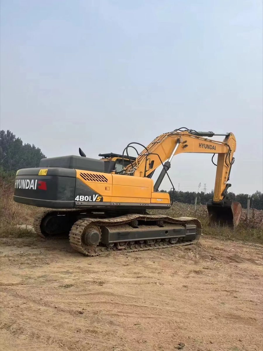 Used Hyundai Stock 480 Tracked Excavator photo 3