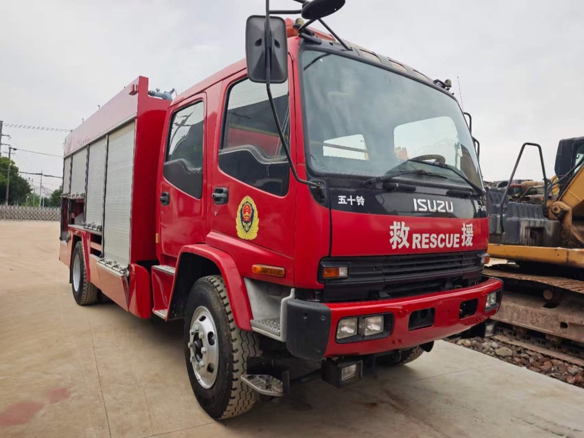 Used Isuzu FVR Fire Truck