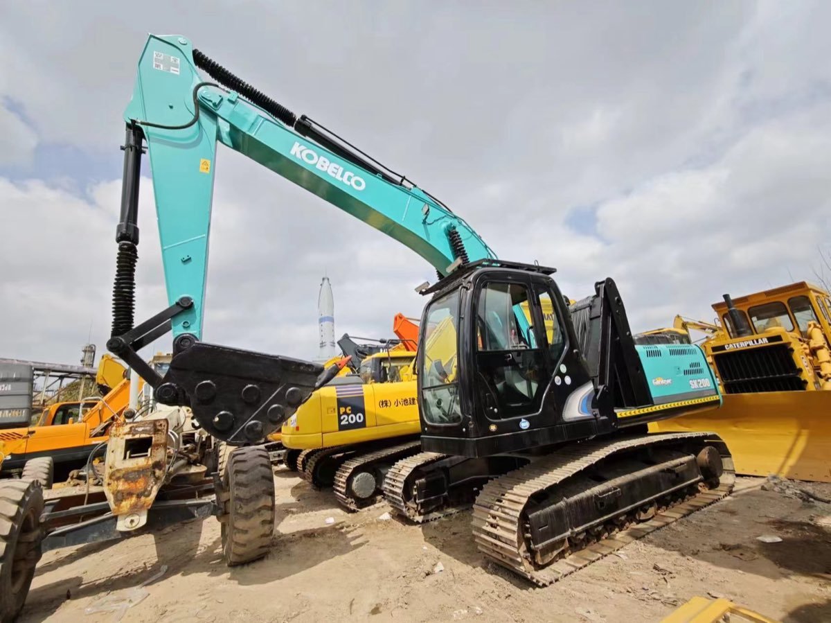 Used Kobelco SK-200-8 Tracked Excavator