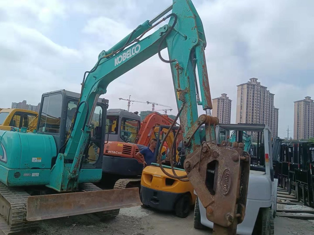 Used Kobelco SK-60-8 Tracked Excavator
