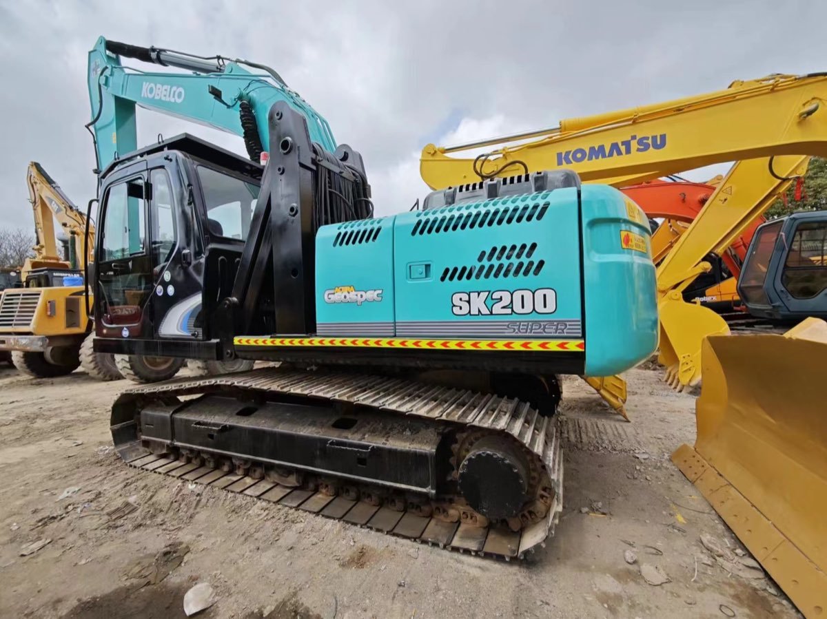 Used Kobelco SK200-8 Tracked Excavator