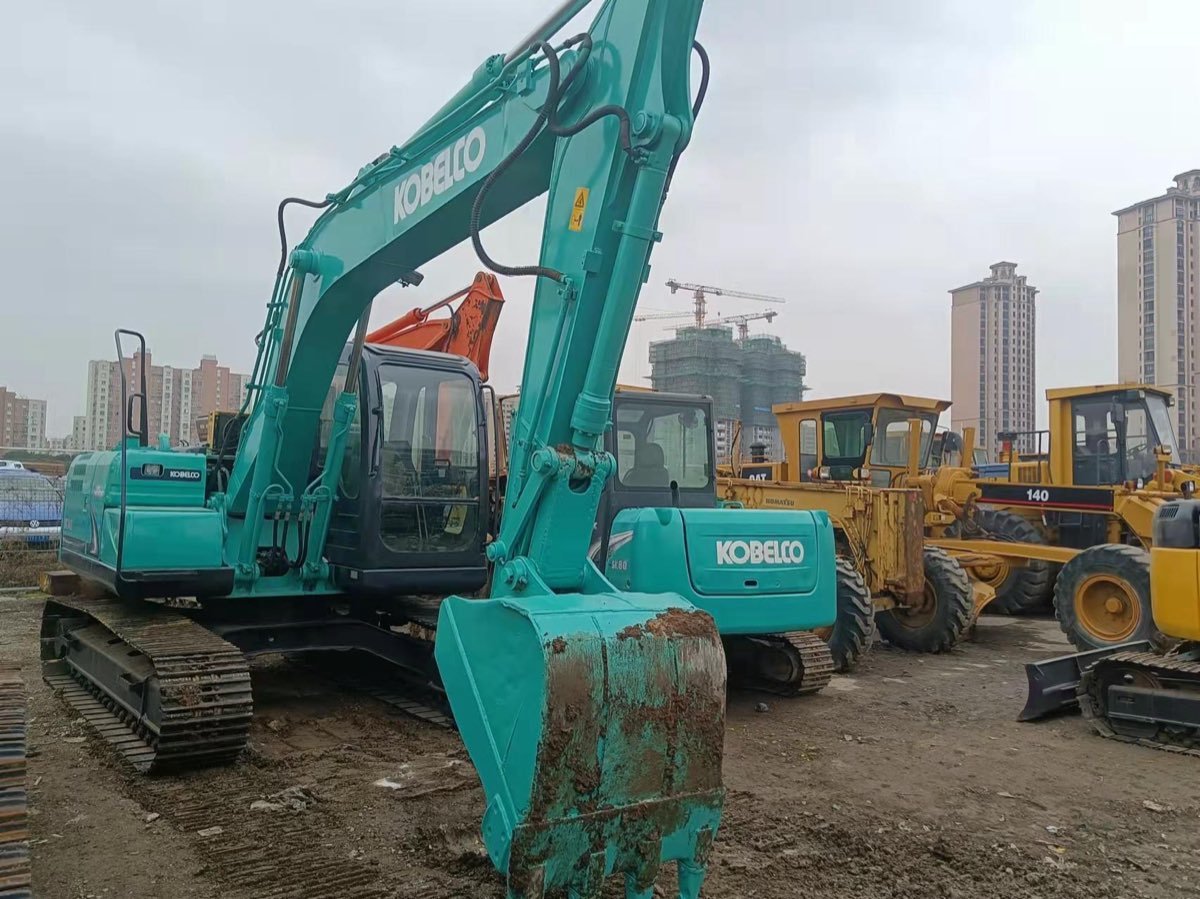 Used Kobelco Stock 140 Tracked Excavator photo 2