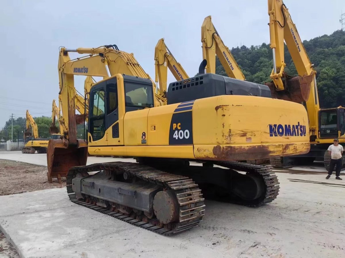Used Komatsu PC-400-8 Tracked Excavator