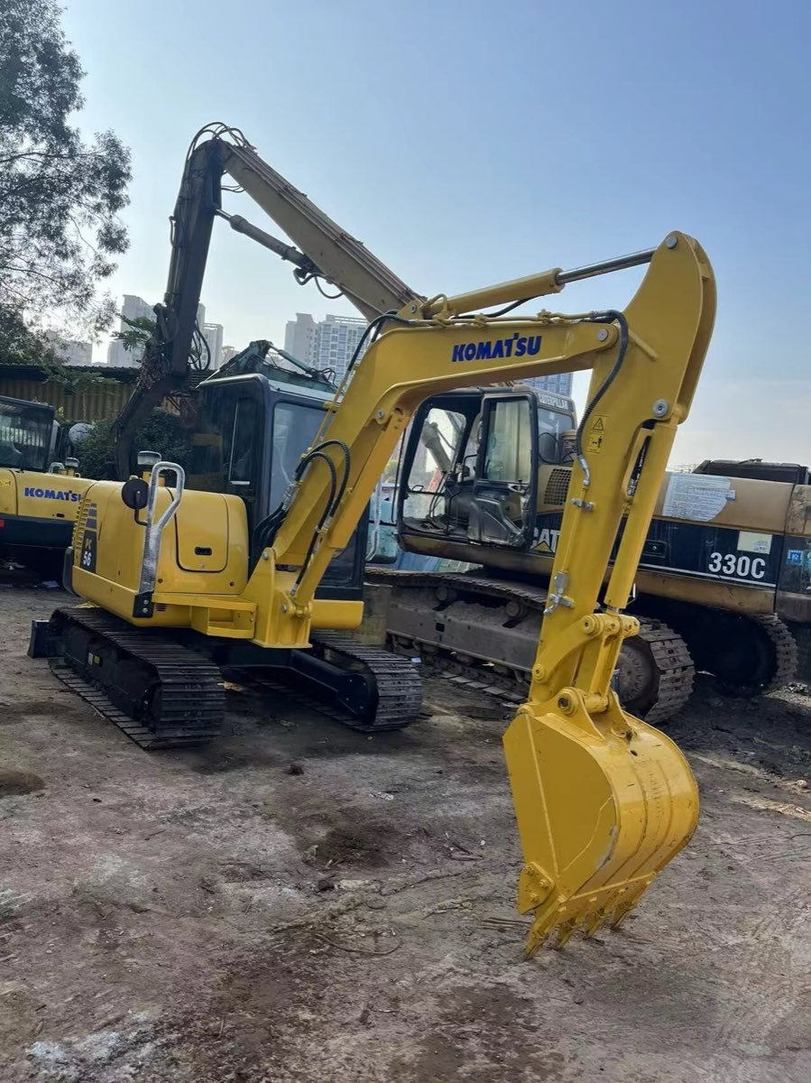 Used Komatsu PC-56-tracked-excavator photo 2