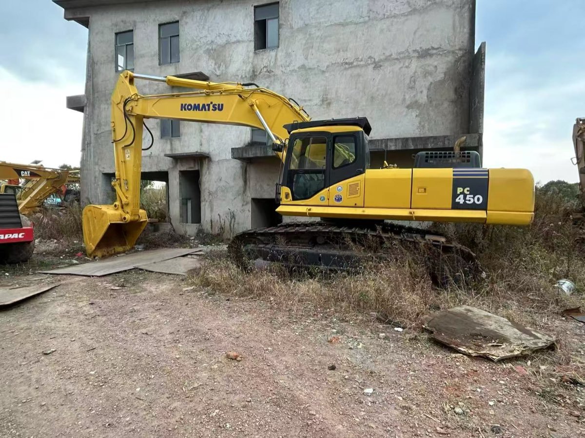 Used Komatsu Stock 450 Tracked Excavator photo 3