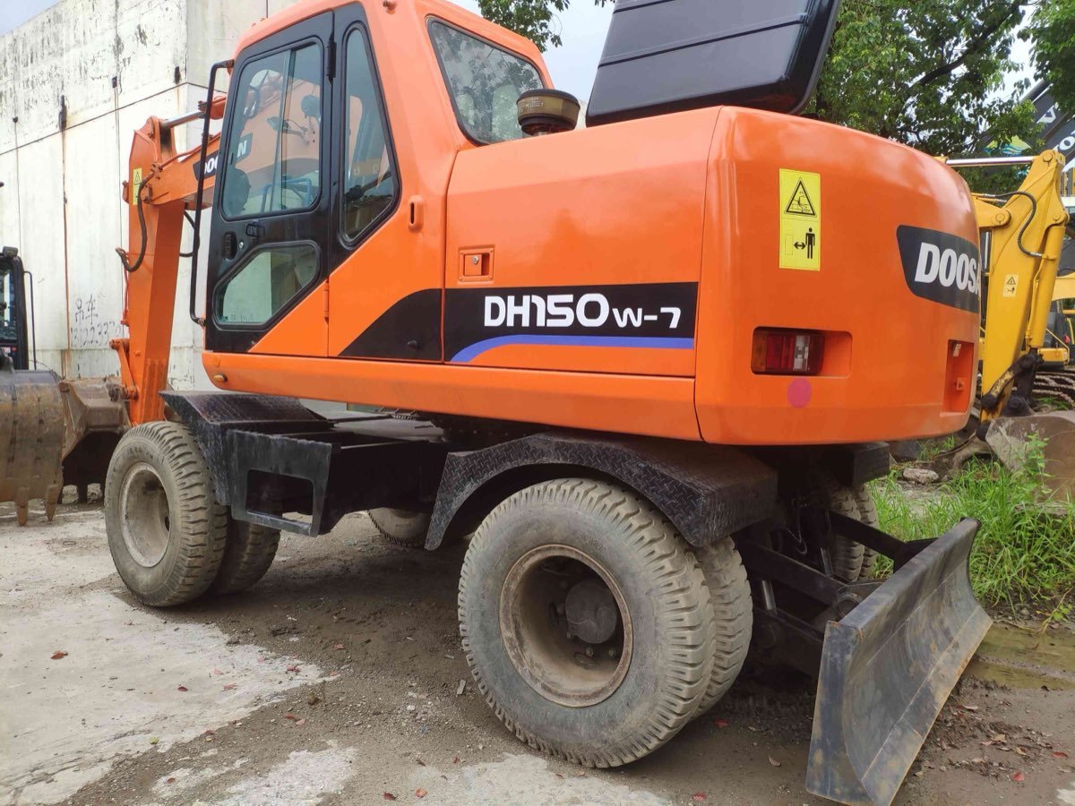 Used Other DH-150W-7-wheel-excavator Wheeled Excavator photo 4