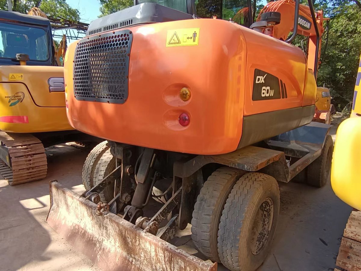 Used Doosan DX60 Tracked Excavator