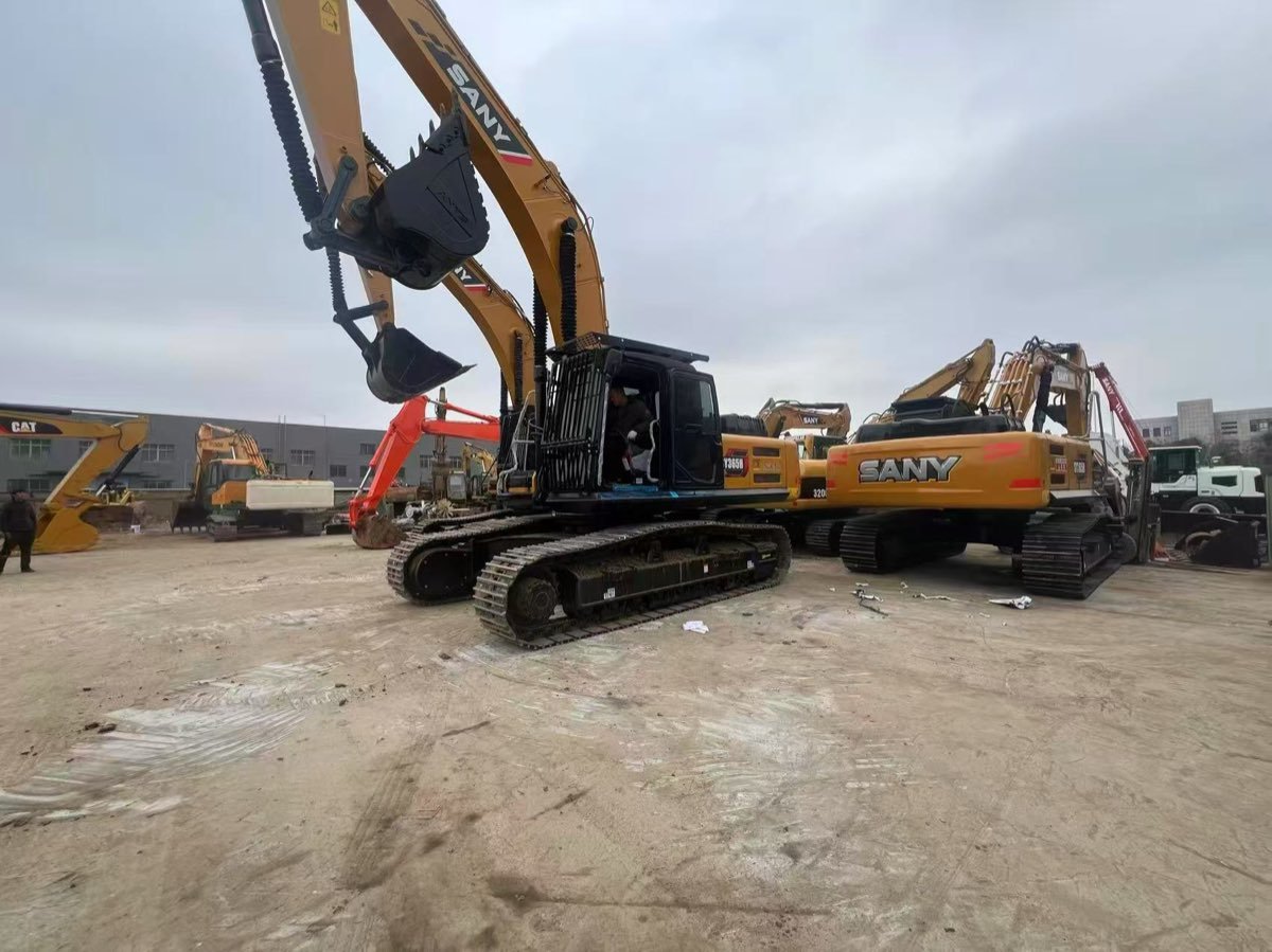 Used SANY Sany-365-tracked-excavator-01 photo 2