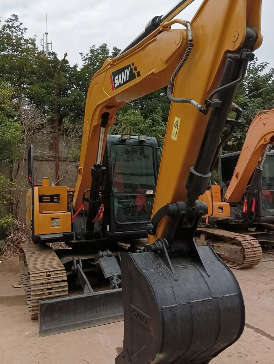 Used SANY Sany-95-tracked-excavator-01 photo 3