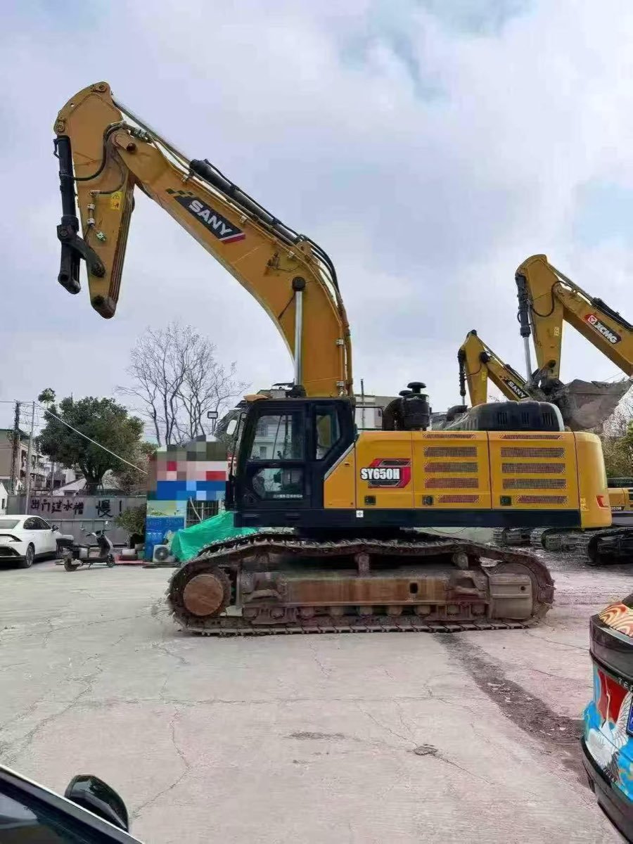 Used SANY SY650H Tracked Excavator