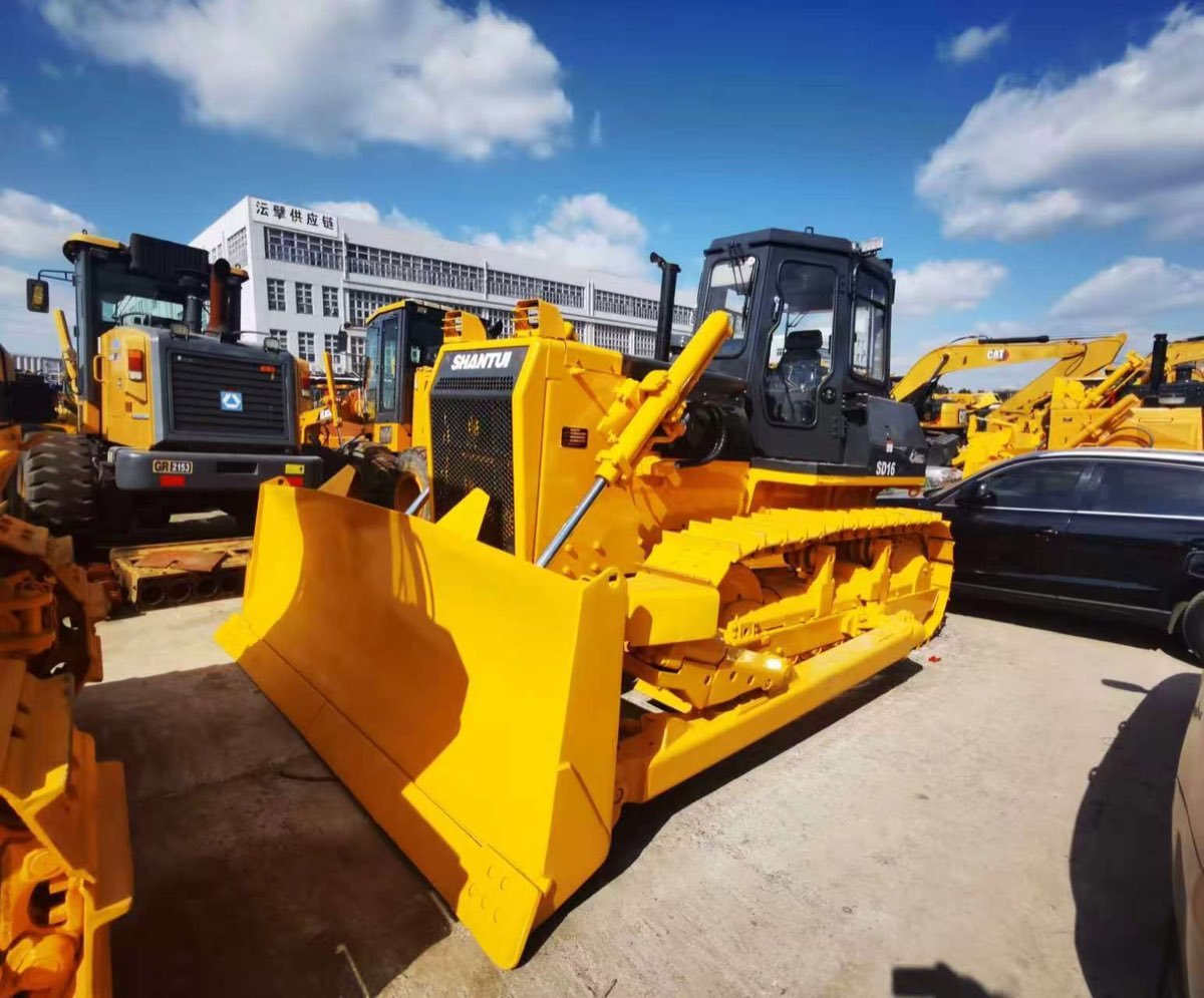 Used Shantui SD16 Bulldozer