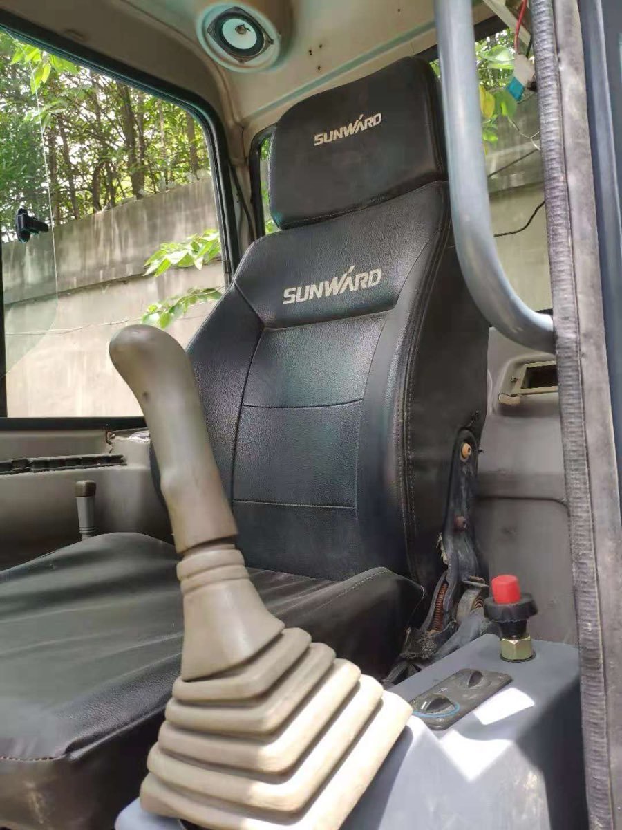 Used Sunward SWE-70E-tracked-excavator-01 photo 3