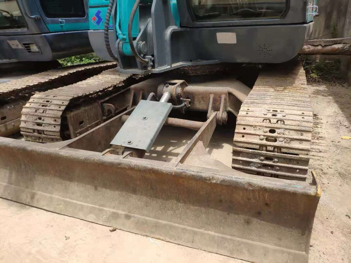 Used Sunward SWE-70E-tracked-excavator-01 photo 4