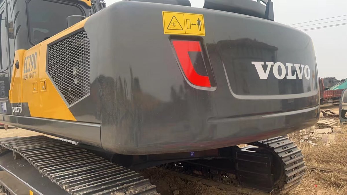 Used Volvo EC-290-BLC Tracked Excavator