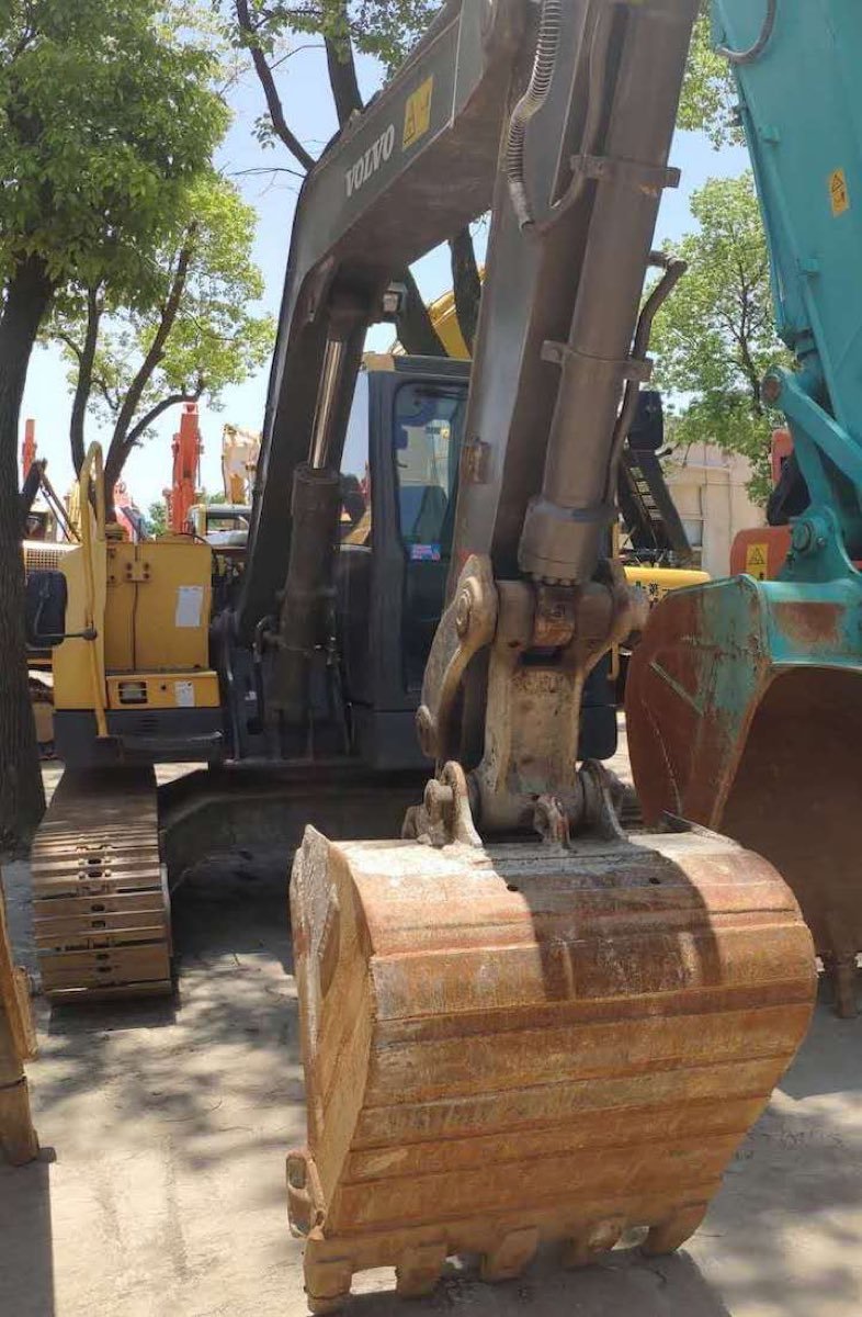 Used Volvo ec80d Tracked Excavator