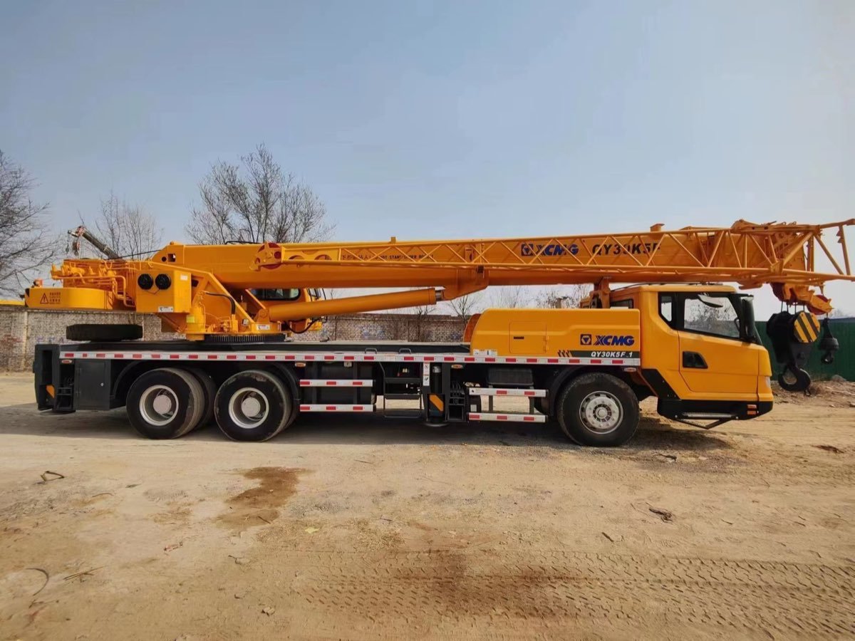 Used XCMG XCT25L5 Truck Crane