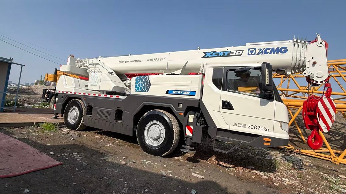 Used XCMG XCWT30 All-Terrain Crane