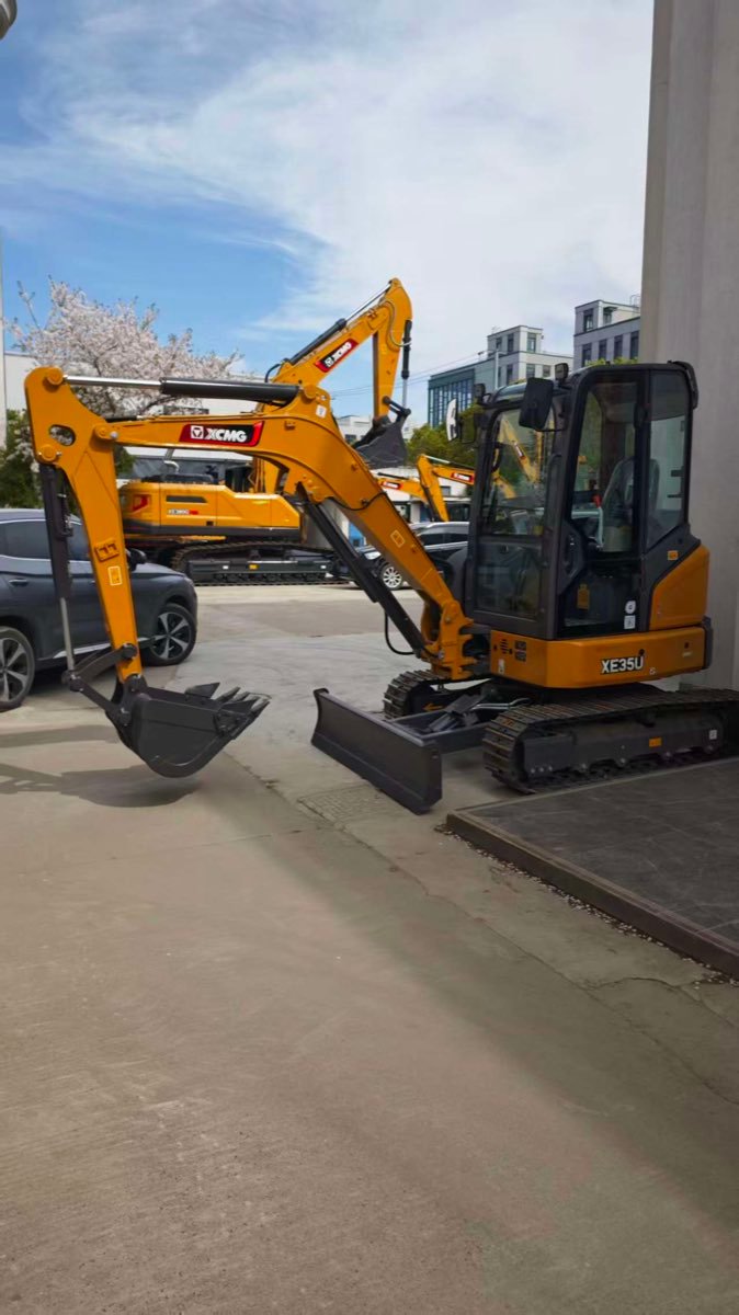 Used XCMG XE35U Tracked Excavator